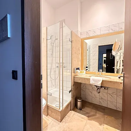 酒店 Devin Art 杜塞尔多夫