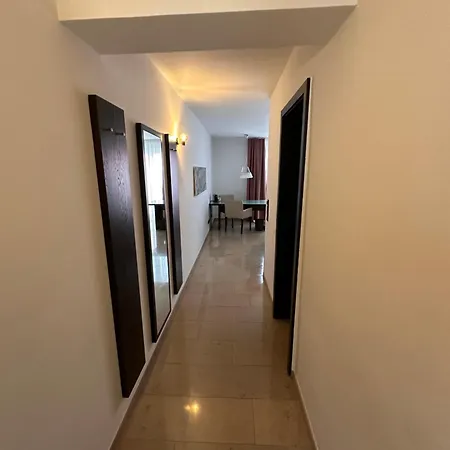 Devin Art 4* Düsseldorf