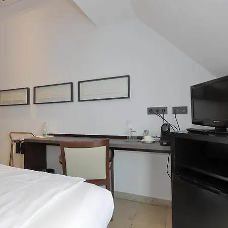 Devin Art Hotell Düsseldorf